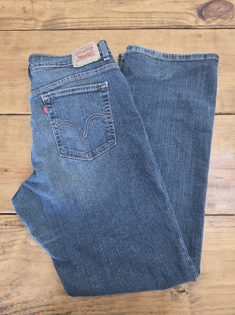 Levi's Women's Classic Blue Denim Jeans